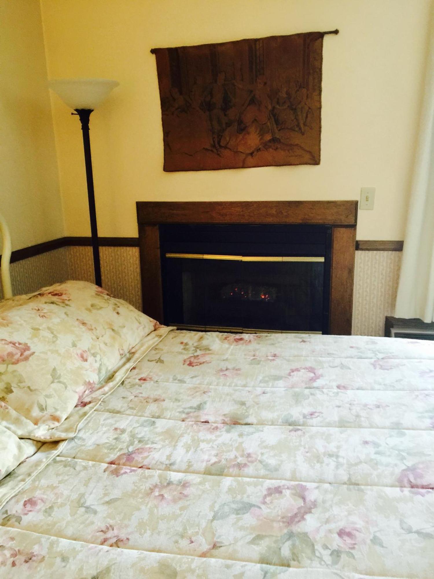 Afton House Inn Room photo