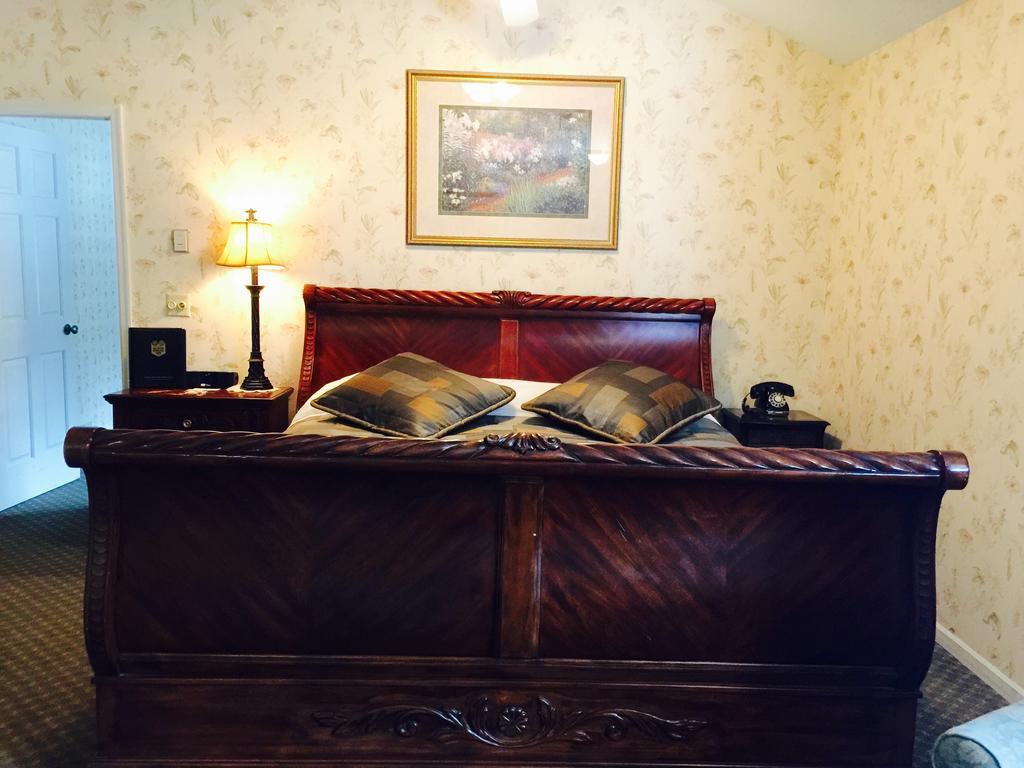 Afton House Inn Room photo